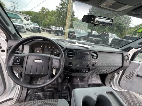 Used 2013 Ford F450 XL AWD/4WD image 16