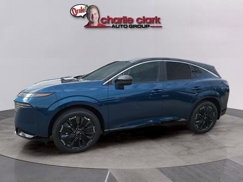 New 2026 Nissan Murano Platinum w/ Cargo Package AWD/4WD image 2