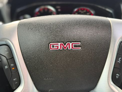 Used 2016 GMC Acadia SLT w/ Open Road Package FWD image 15