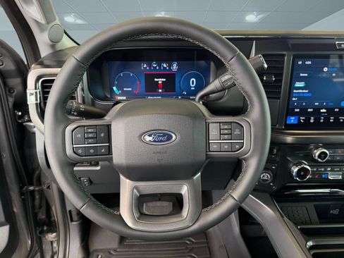 Used 2026 Ford F350 Lariat w/ Tremor Off-Road Package AWD/4WD image 11