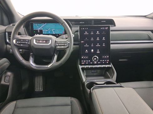 Used 2026 GMC Terrain AT4 w/ Convenience Package III image 22