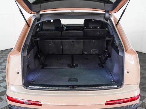 Certified 2025 Audi Q7 3.0T Premium Plus w/ Premium Plus Package image 13