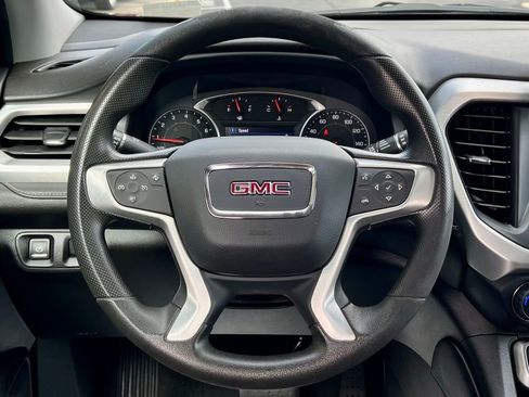 Used 2022 GMC Acadia SLE image 22