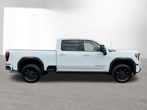 New 2026 GMC Sierra 2500 AT4 w/ AT4 Premium Plus Package AWD/4WD image 2