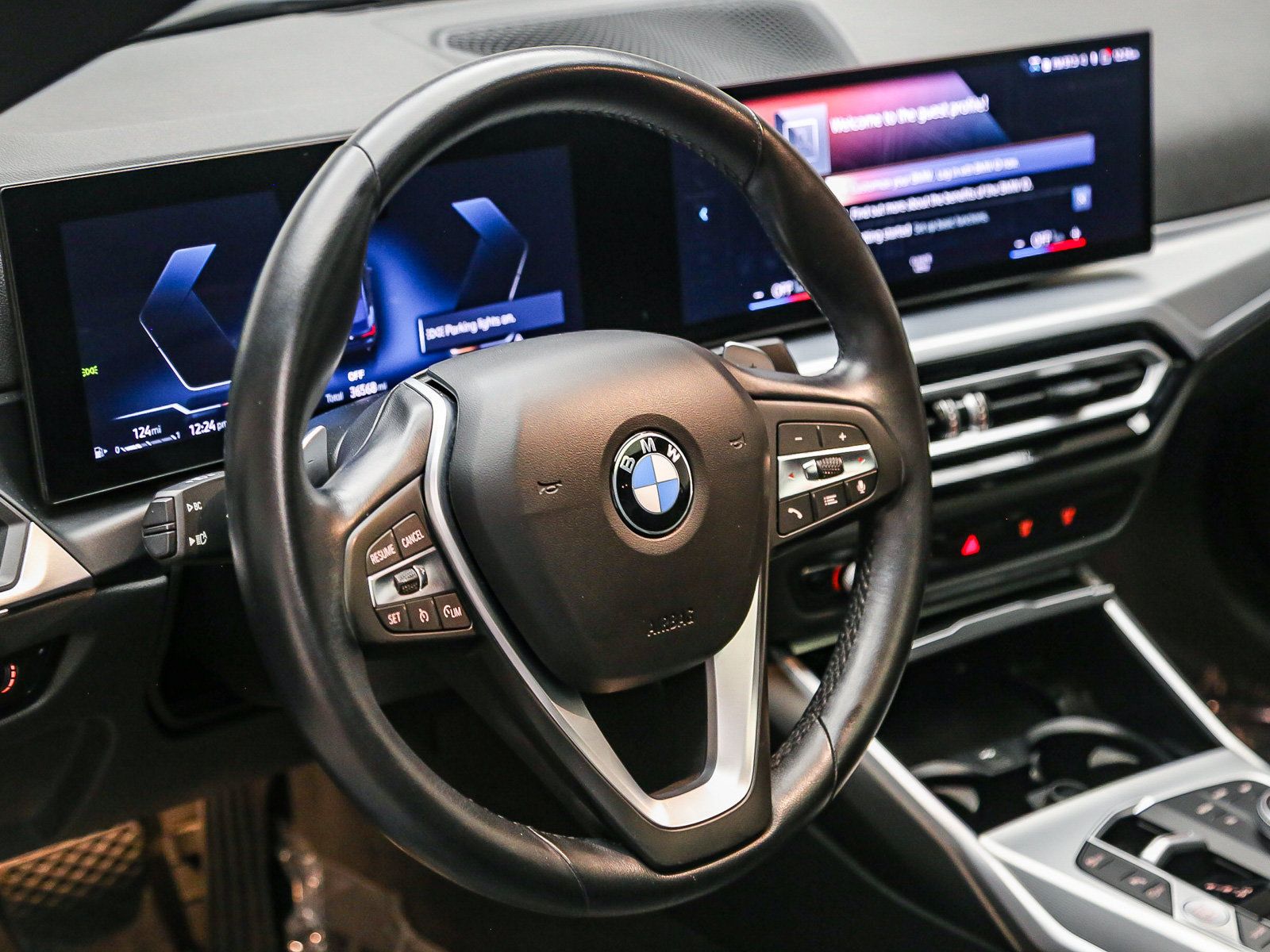 Used 2024 BMW 430i Coupe w/ Convenience Package RWD image 16
