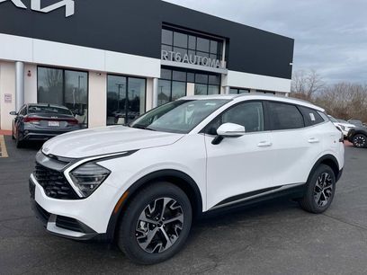 New 2025 Kia Sportage EX