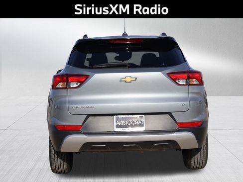 Used 2023 Chevrolet TrailBlazer LT w/ Convenience Package image 7