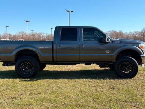 Used 2016 Ford F250 Lariat w/ Lariat Ultimate Package image 10