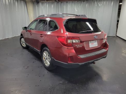Used 2015 Subaru Outback 2.5i Premium image 7