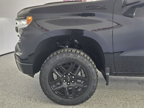 New 2026 Chevrolet Silverado 1500 LT Trail Boss w/ Convenience Package II image 8