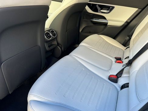New 2026 Mercedes-Benz GLC 300 image 14