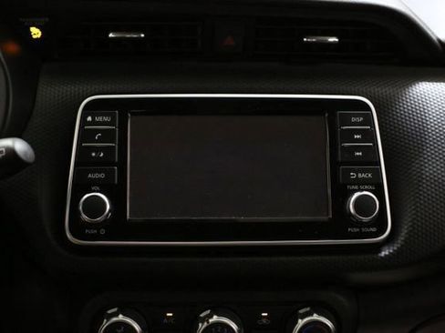 Certified 2025 Nissan Kicks Play S image 13