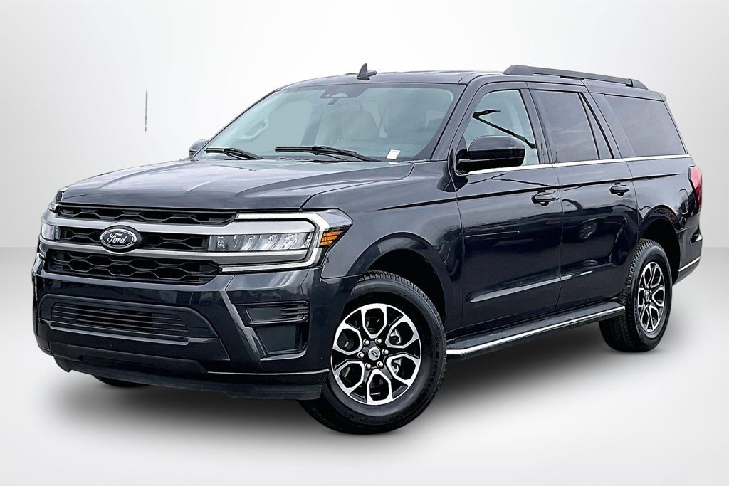 Used 2022 Ford Expedition Max XLT RWD image 3