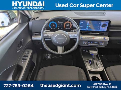 Used 2024 Hyundai Kona SEL FWD image 18