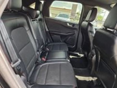 Used 2025 Ford Escape ST-Line AWD/4WD image 18