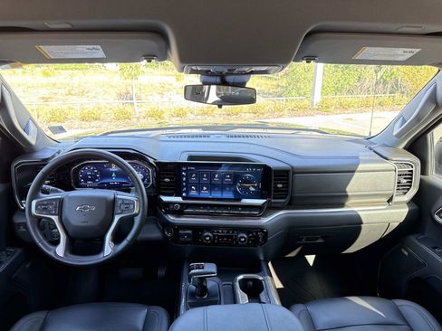 Used 2023 Chevrolet Silverado 1500 RST w/ Redline Edition RWD image 12