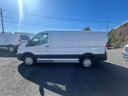 Used 2024 Ford Transit 250 Low Roof w/ Exterior Upgrade Package image 4