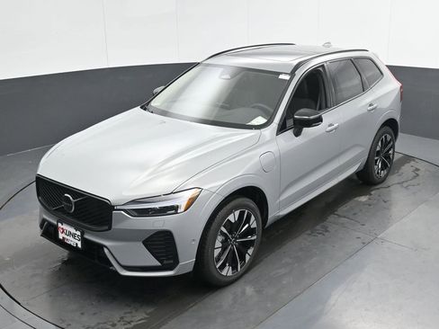 New 2026 Volvo XC60 T8 Plus w/ Protection Package Premier AWD/4WD image 35