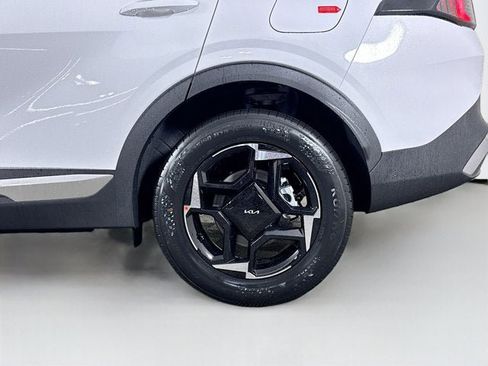 New 2026 Kia Sportage EX AWD/4WD image 29