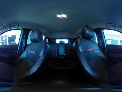 Used 2026 Nissan Kicks SR FWD image 39