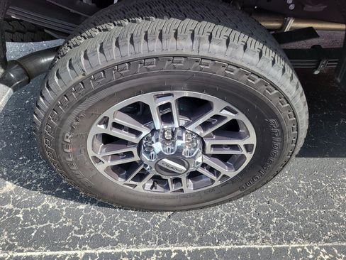 Used 2026 Ford F350 Platinum w/ Platinum Plus Package AWD/4WD image 7