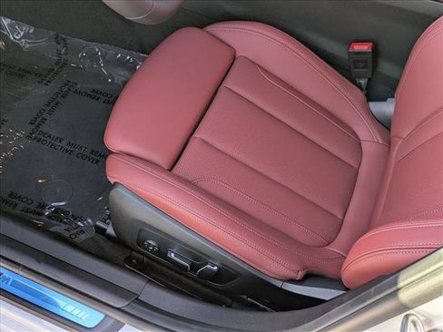 New 2026 BMW 330i Sedan w/ M Sport Package image 4