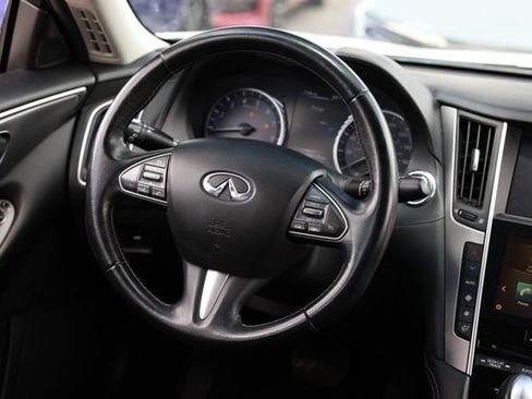 Used 2017 INFINITI Q50 Signature Edition w/ All Weather Package (L93) RWD image 32