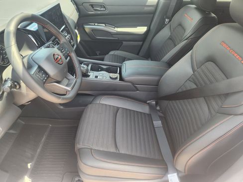 New 2026 Nissan Pathfinder Rock Creek AWD/4WD image 12