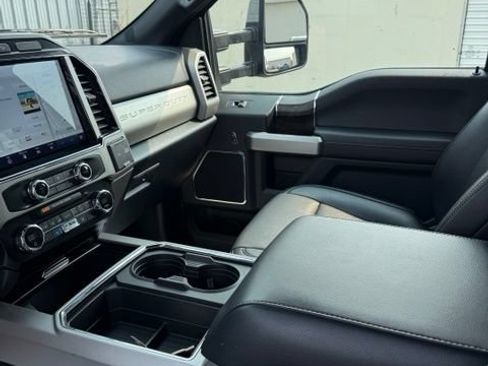 Used 2022 Ford F250 Lariat w/ Chrome Package AWD/4WD image 13