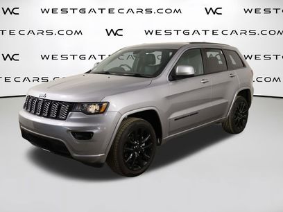 Used 2020 Jeep Grand Cherokee Altitude