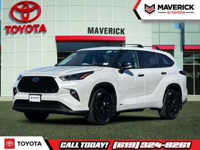 Used 2024 Toyota Highlander XLE