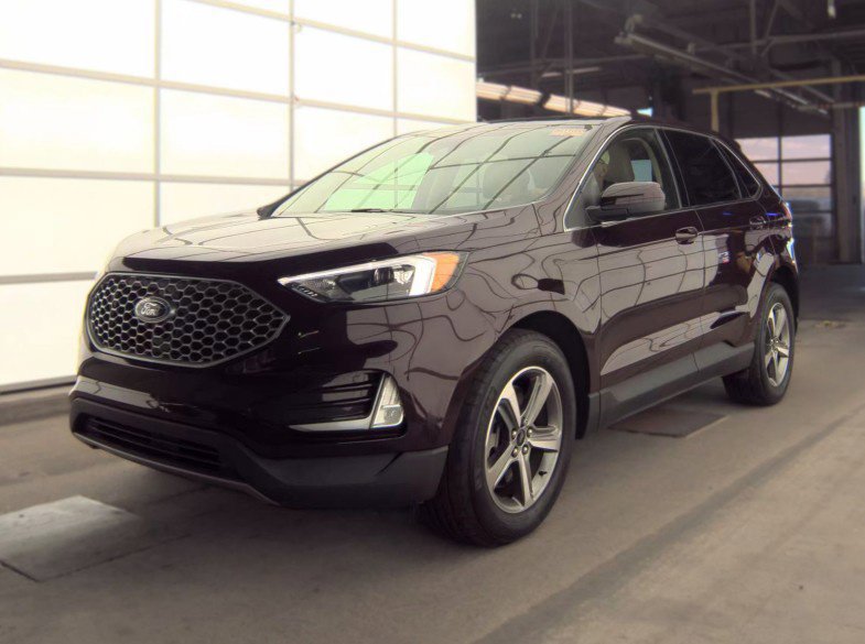 Used 2024 Ford Edge SEL w/ Convenience Package AWD/4WD image 3