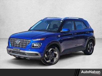 Used 2023 Hyundai Venue SEL w/ Cargo Package