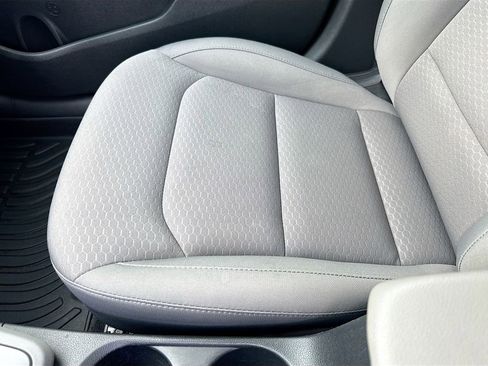 Used 2019 Hyundai Elantra SE image 22