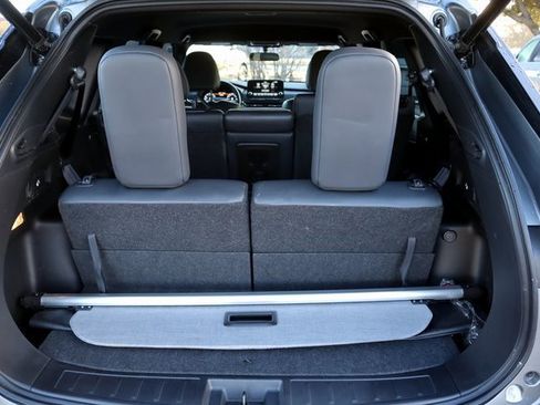 Used 2024 Mitsubishi Outlander SE Black Edition image 23