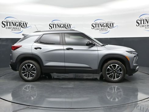 Used 2024 Chevrolet TrailBlazer LT w/ Convenience Package image 8