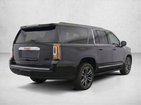 Used 2018 GMC Yukon XL Denali w/ Denali Ultimate Package AWD/4WD image 7