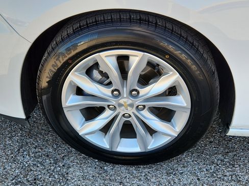 Used 2024 Chevrolet Malibu LT image 7