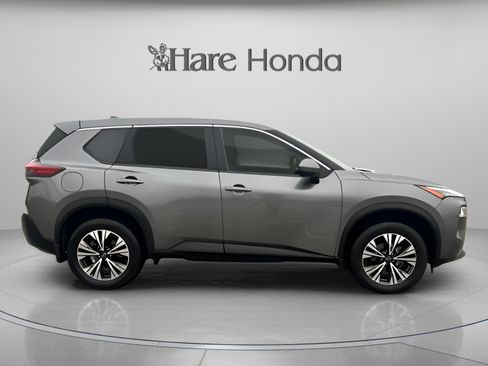 Used 2023 Nissan Rogue SV image 7