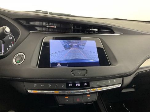 Used 2023 Cadillac XT4 Premium Luxury FWD image 24