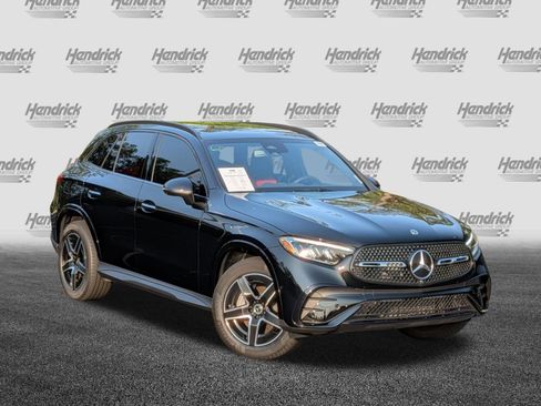 Certified 2025 Mercedes-Benz GLC 300 4MATIC image 2