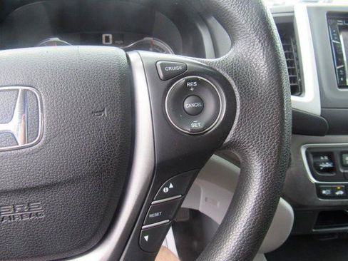 Used 2016 Honda Pilot LX image 25