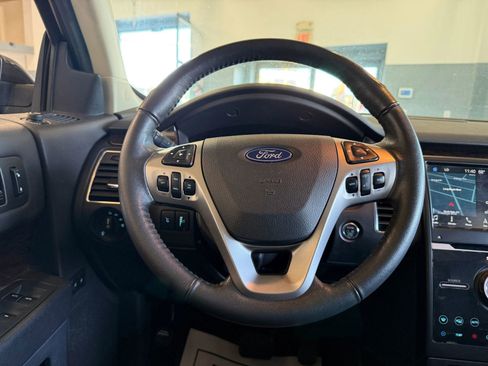 Used 2019 Ford Flex Limited image 16