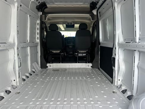 New 2025 RAM ProMaster 2500 image 15