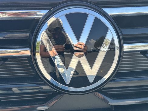New 2026 Volkswagen Atlas Peak Edition AWD/4WD image 10