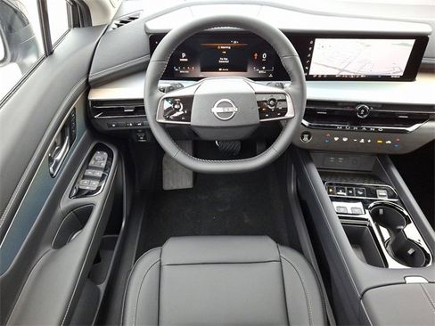 New 2025 Nissan Murano SL image 2