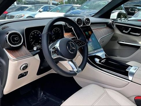 Used 2026 Mercedes-Benz GLC 300 4MATIC image 14