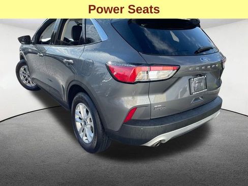 Certified 2022 Ford Escape SE w/ Convenience Package image 9