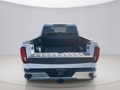 Used 2025 GMC Sierra 1500 SLT AWD/4WD image 7