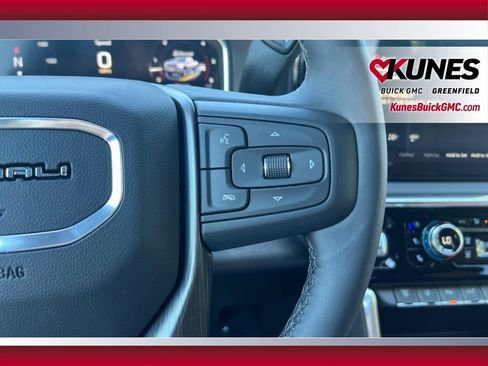 New 2026 GMC Sierra 2500 Denali Ultimate w/ LPO, Black Badging Package AWD/4WD image 21